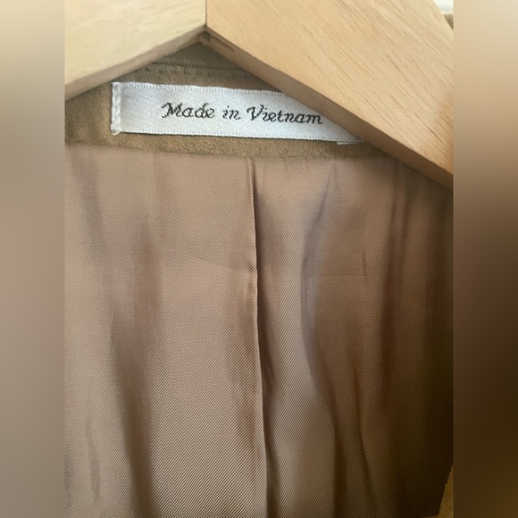 Ralph Lauren Faux Swade Blazer - Picture 2 of 9